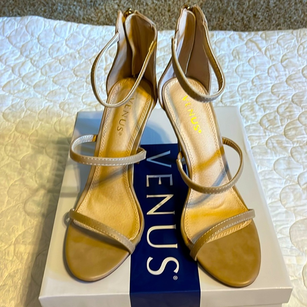 *New* Venus 4.5 inch strappy heels size 9